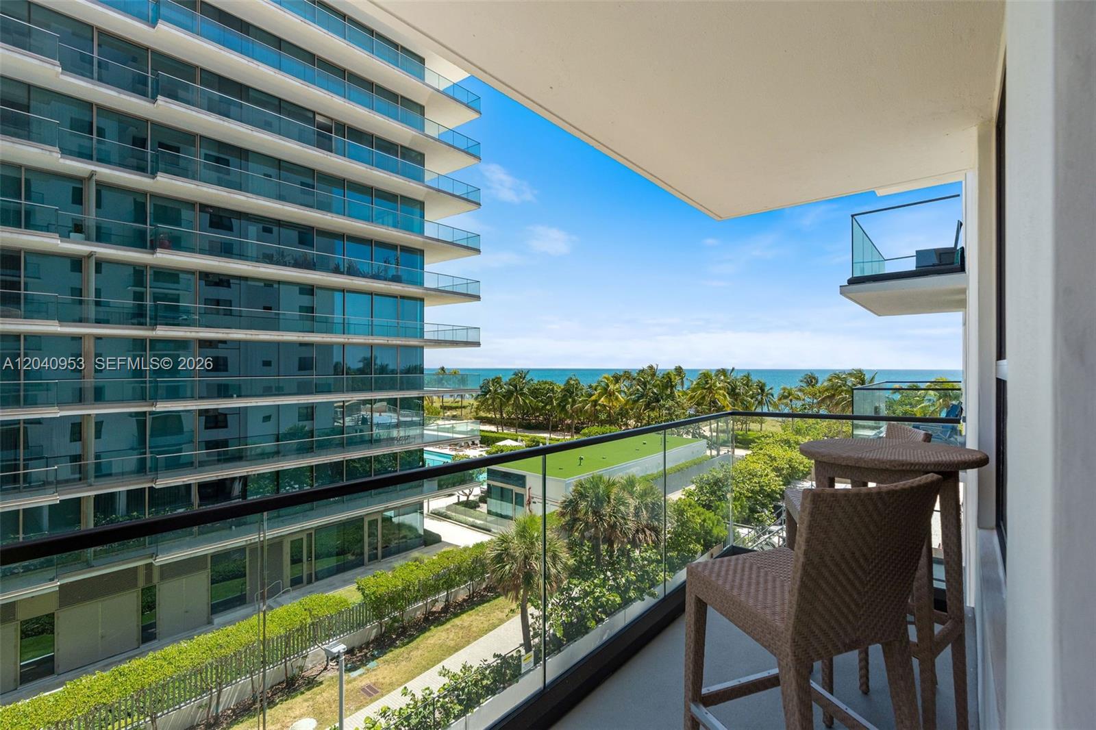 10185 Collins Ave # 521, Bal Harbour FL 33154