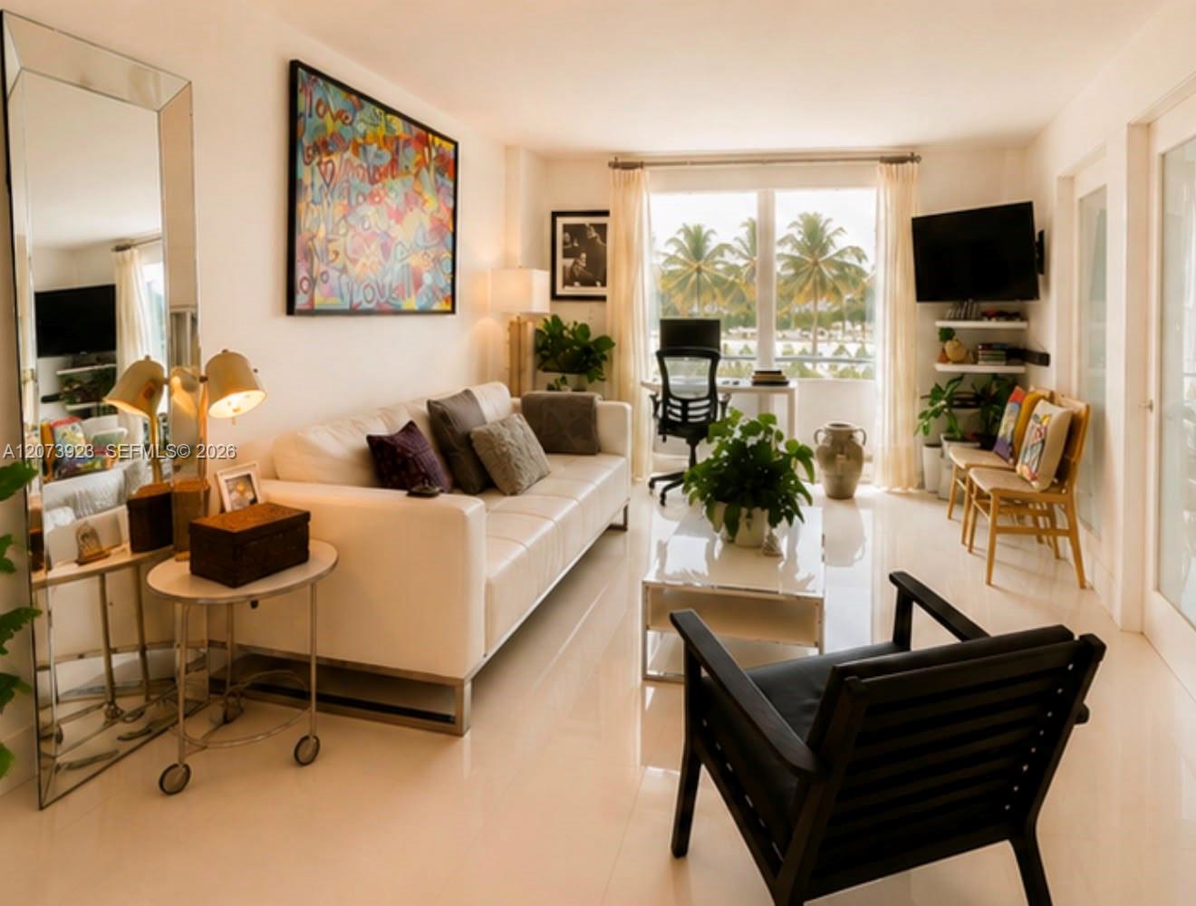 465 Ocean Dr # 219 — Photo 3