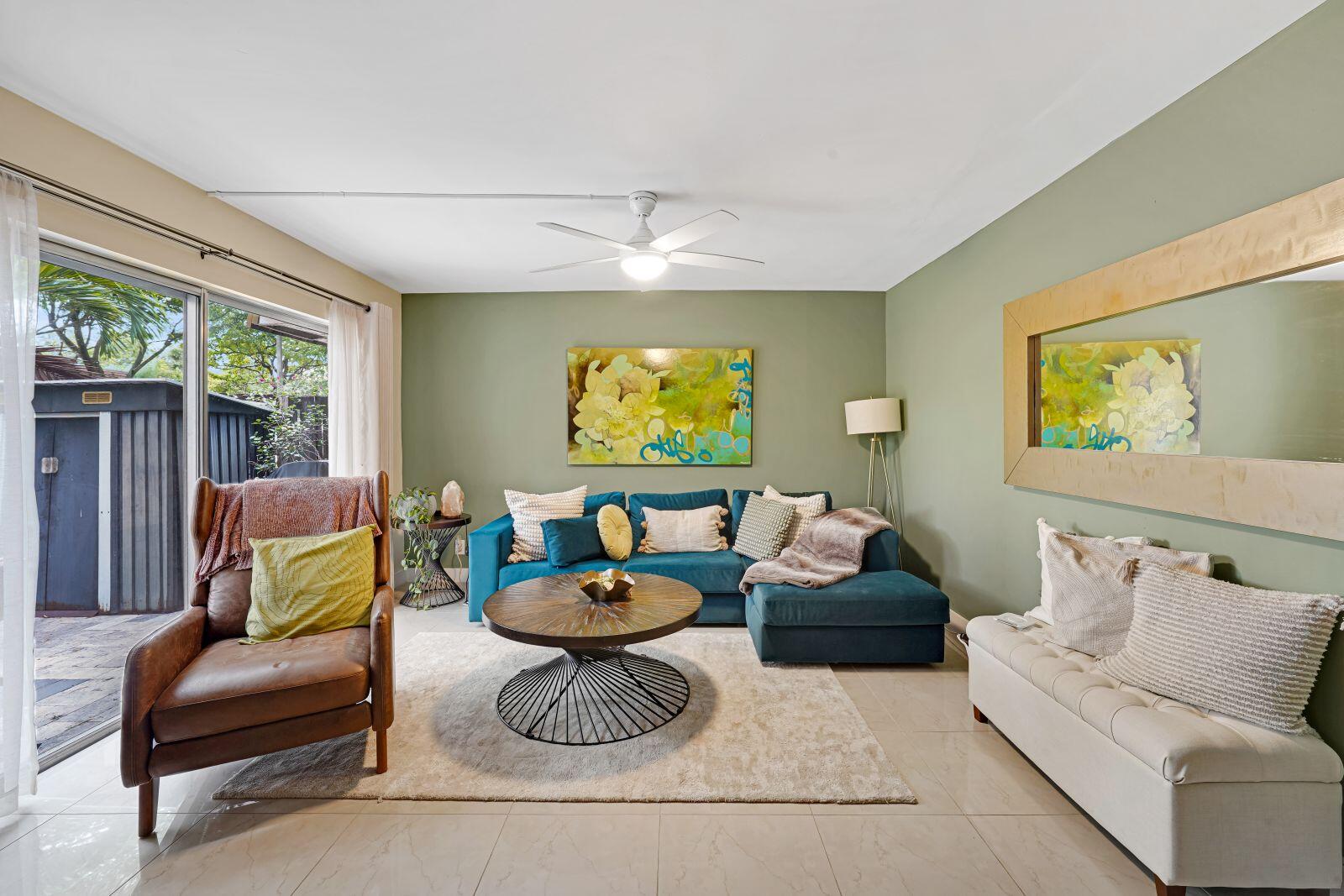 8910 SW 20th Place # 23, Davie FL 33324