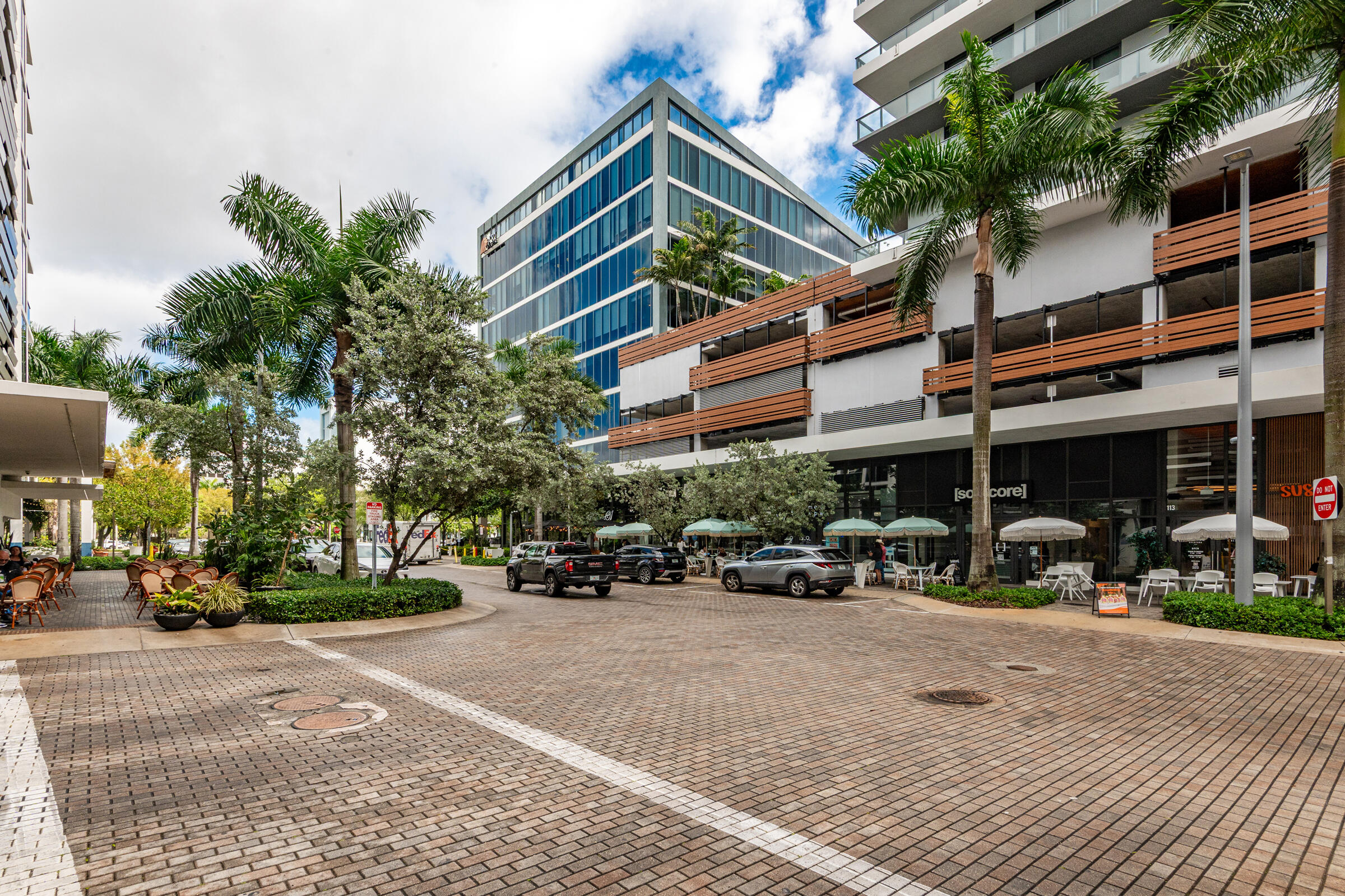 2960 NE 207th Street # 708, Aventura FL 33180