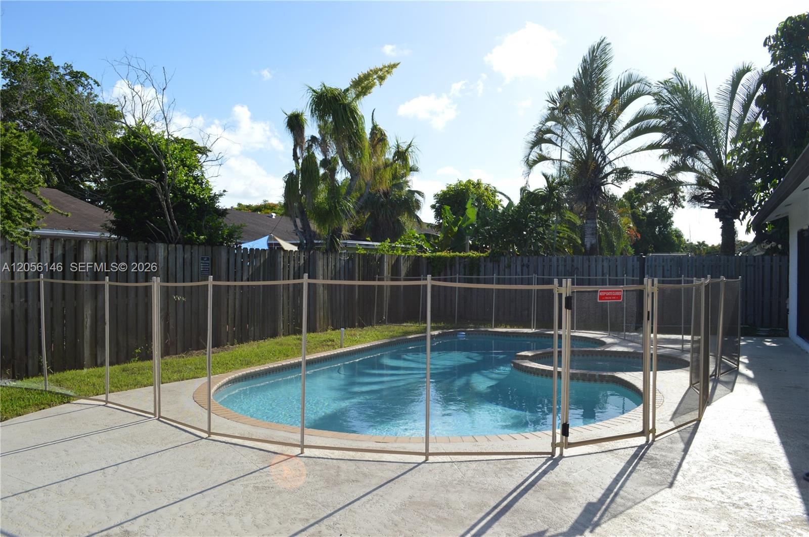 13304 SW 102nd Ter — Photo 3