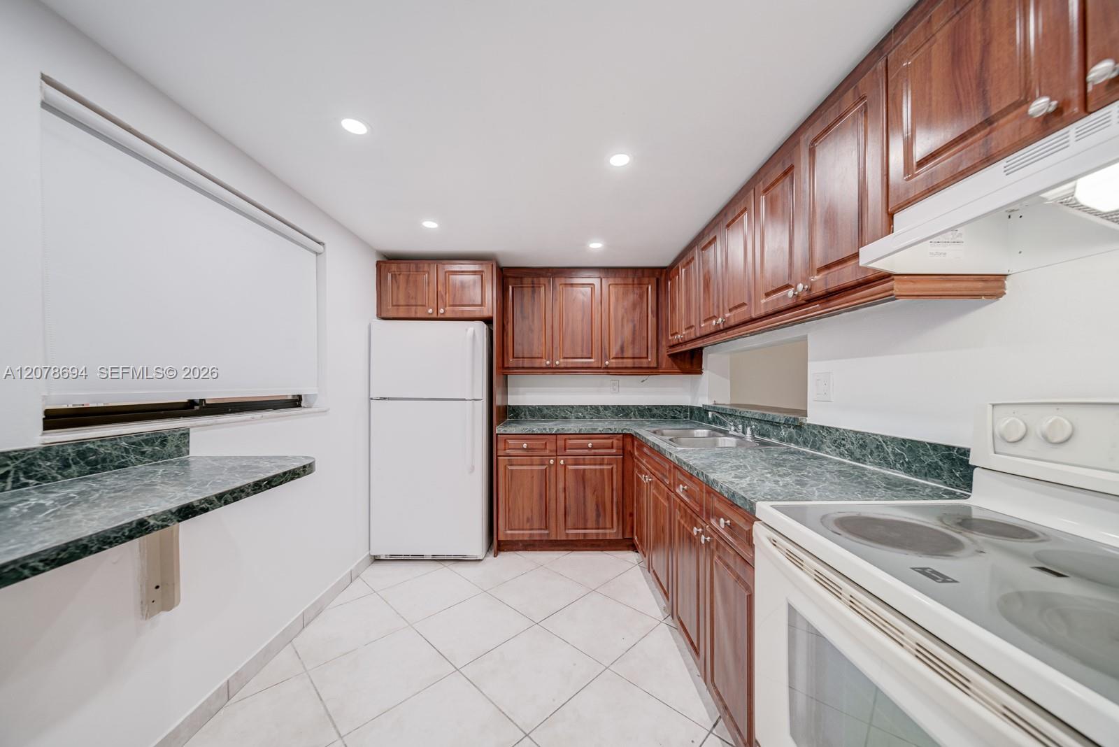 8420 SW 133rd Ave Rd # 224 — Photo 3