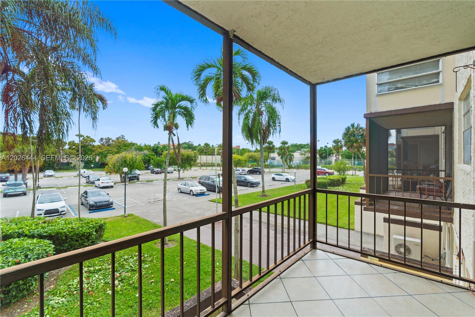 7100 NW 17th St # 219, Plantation FL 33313