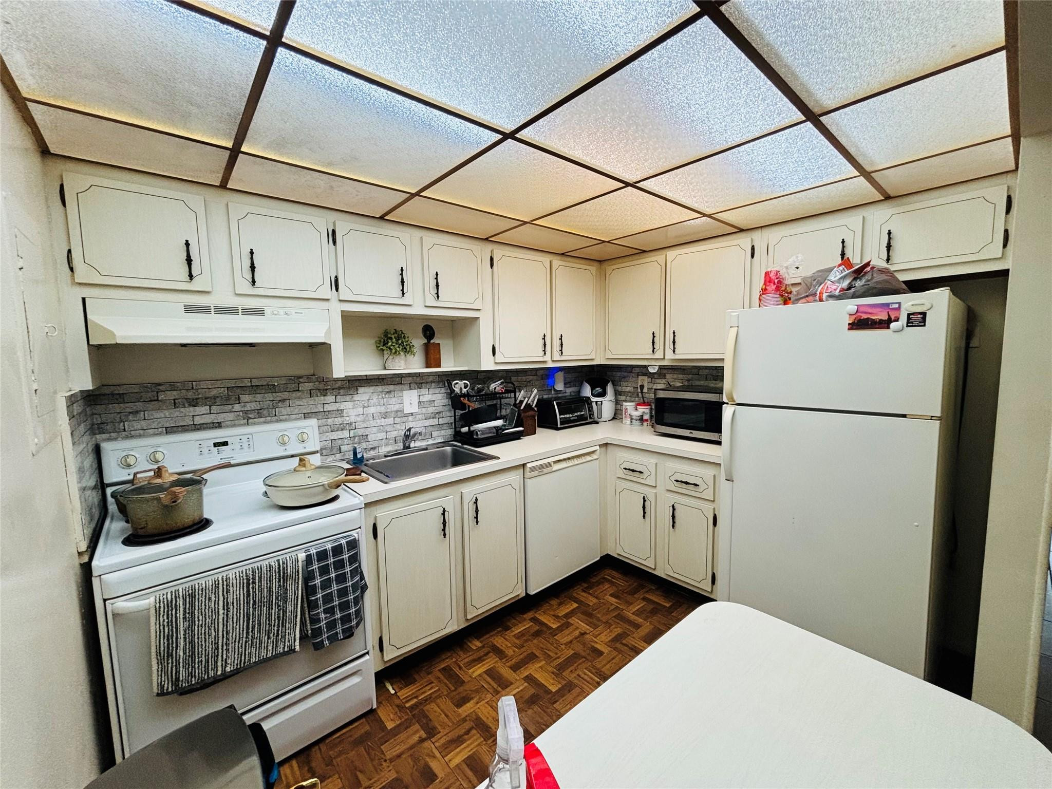 7300 NW 17th Street # 202 — Photo 4