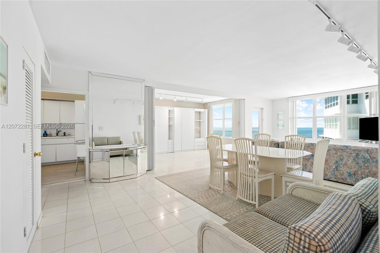 5001 Collins Ave # 10G — Photo 5