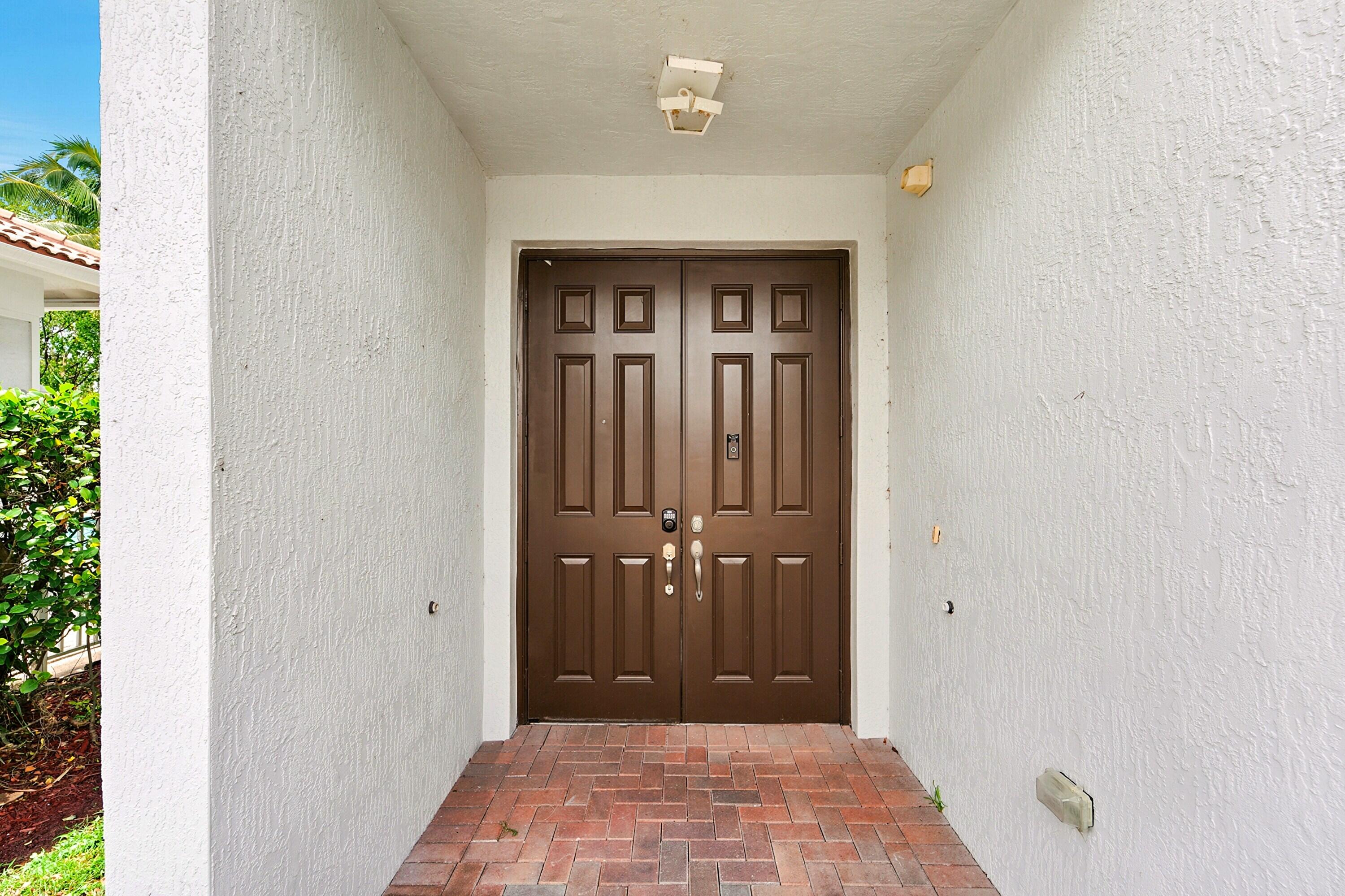 6720 CYPRESS WALK Terrace — Photo 4