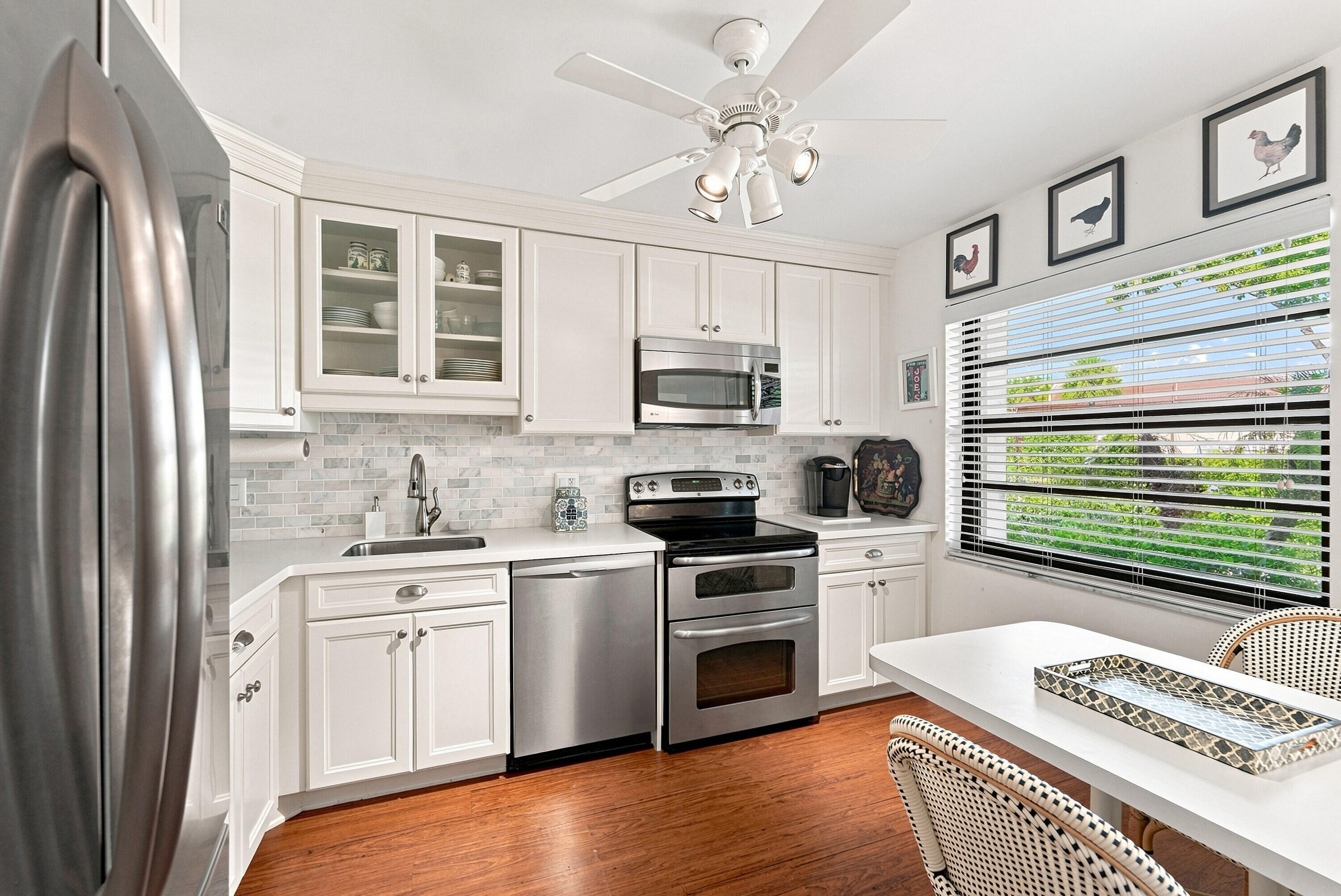 9293 VISTA DEL LAGO # G — Photo 5