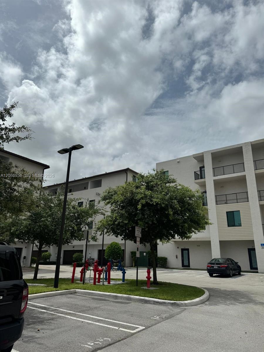 4725 NW 85th Ave # 44, Doral FL 33166