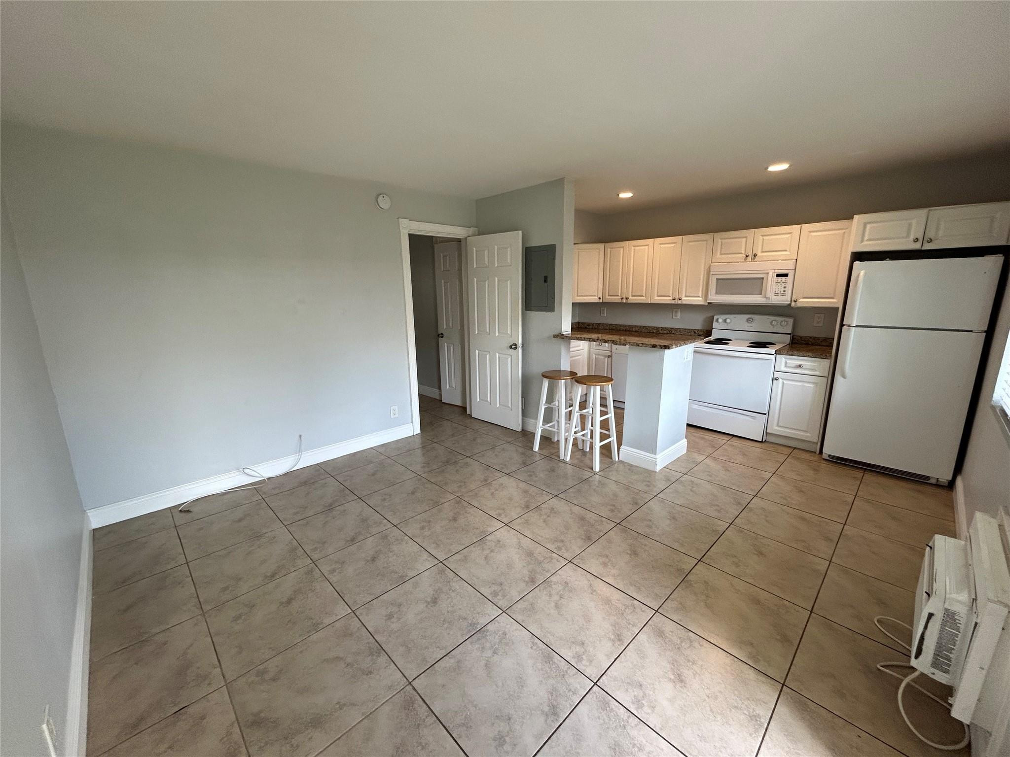 921 NE 17th Avenue # 2, Fort Lauderdale FL 33304
