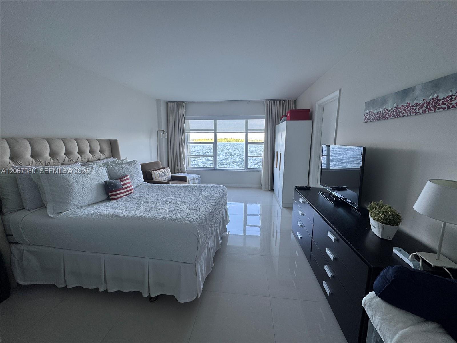 11111 Biscayne Blvd # 2B — Photo 3