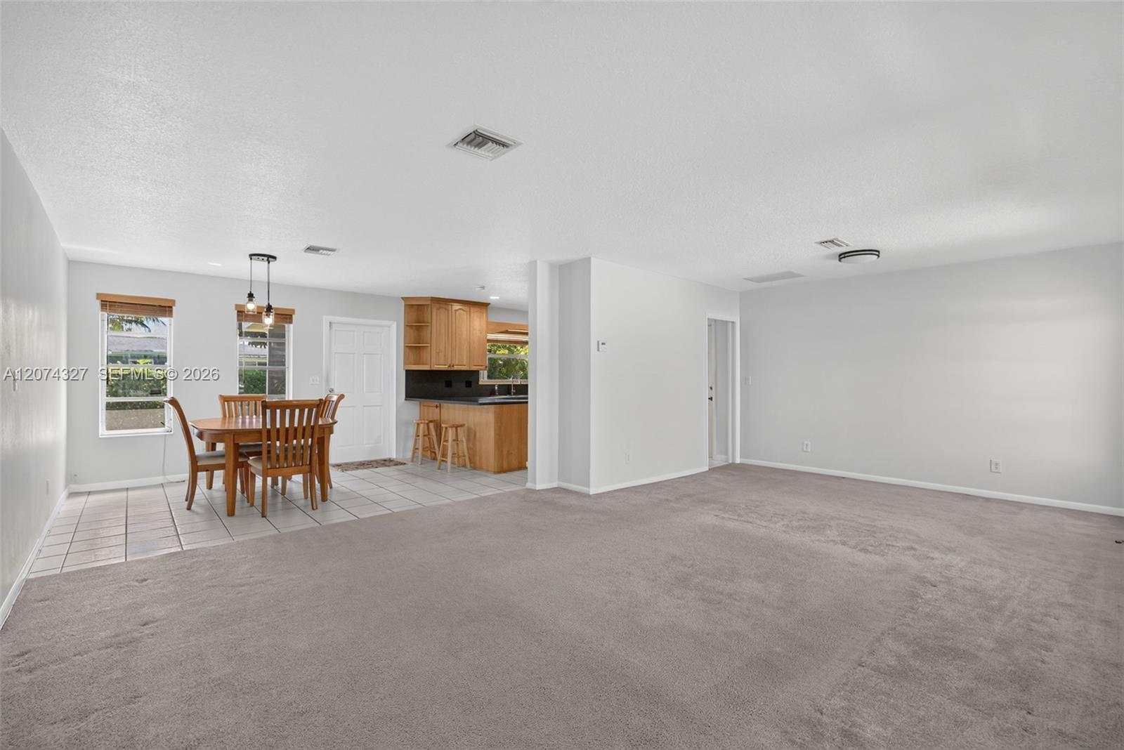 148 SW 126th Ave — Photo 2