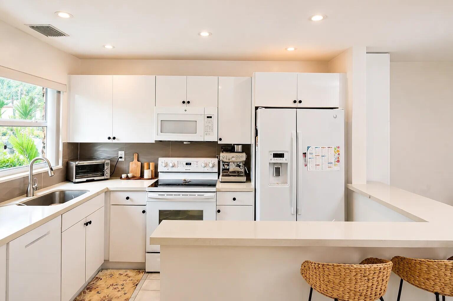 450 SE 7th Street # 232 — Photo 5