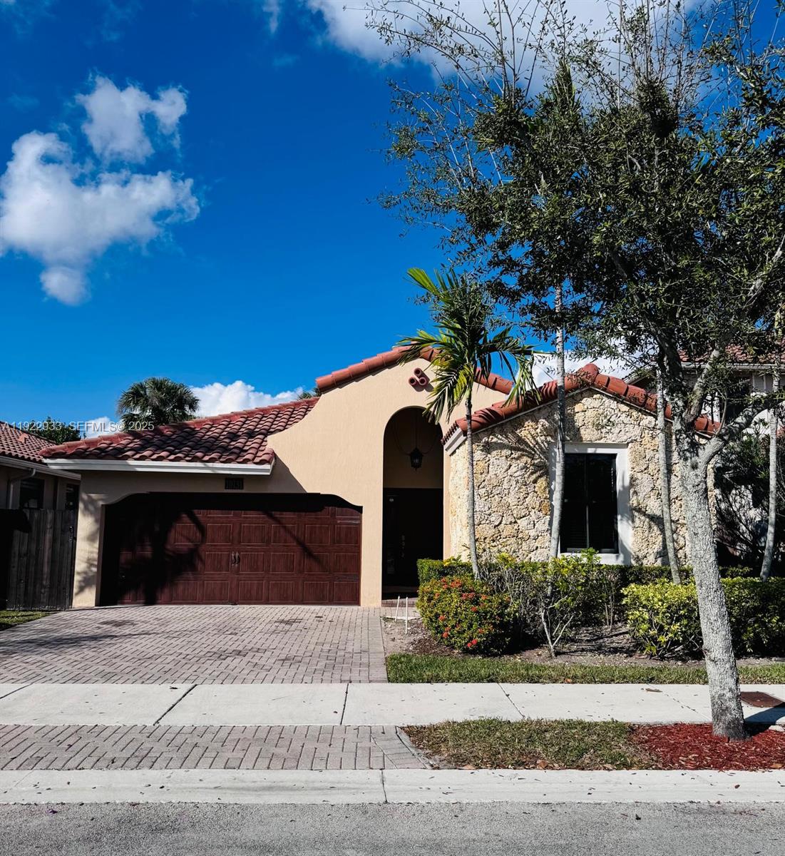 10131 NW 10th St, Miami FL 33172