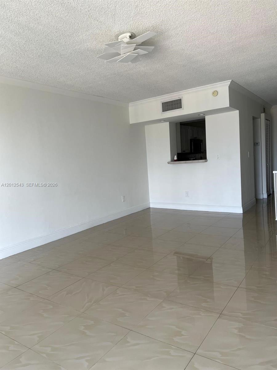 9210 Fontainebleau Blvd # 506 — Photo 3