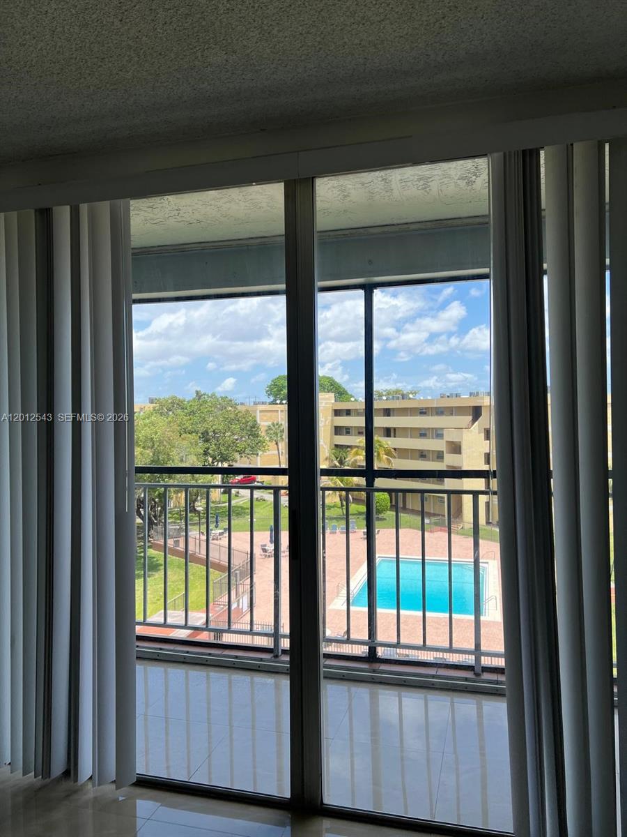 9210 Fontainebleau Blvd # 506 — Photo 4