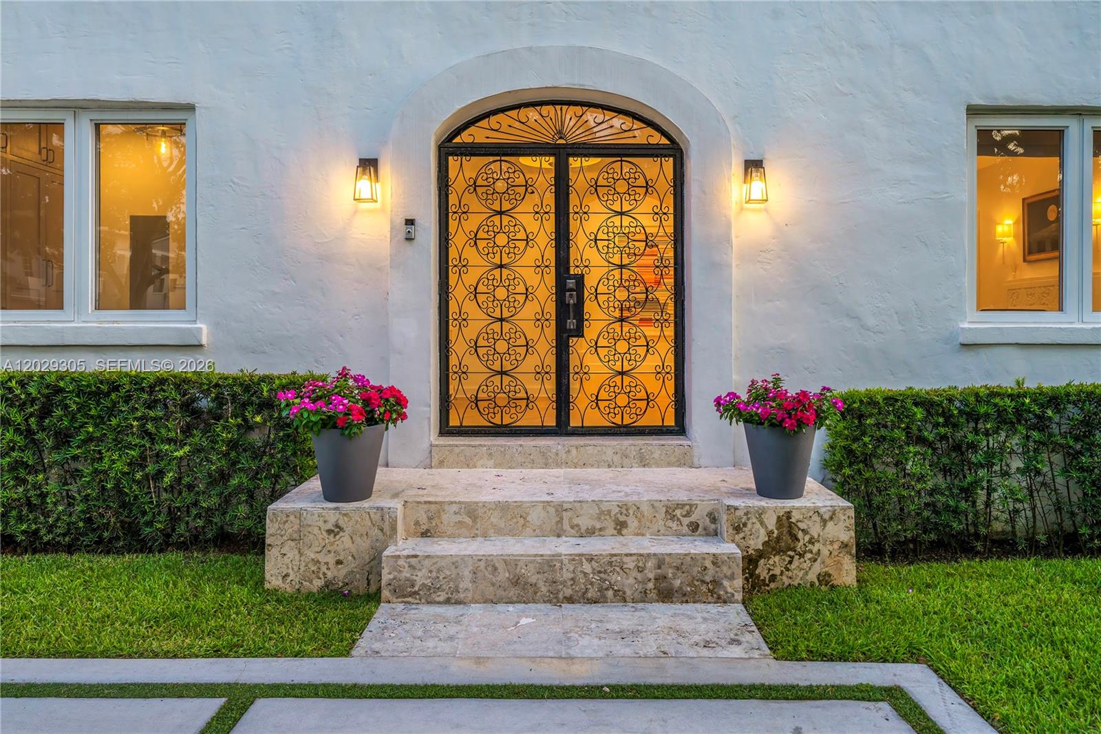 1544 Plasentia Ave — Photo 4