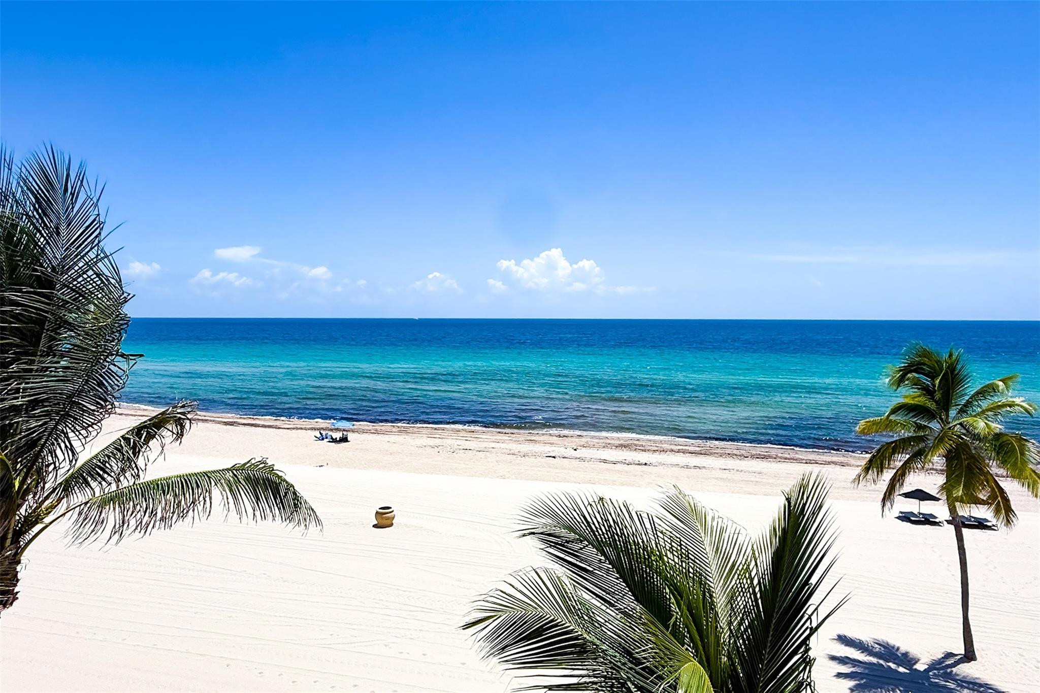 2205 S Surf Road # 4b, Hollywood FL 33019