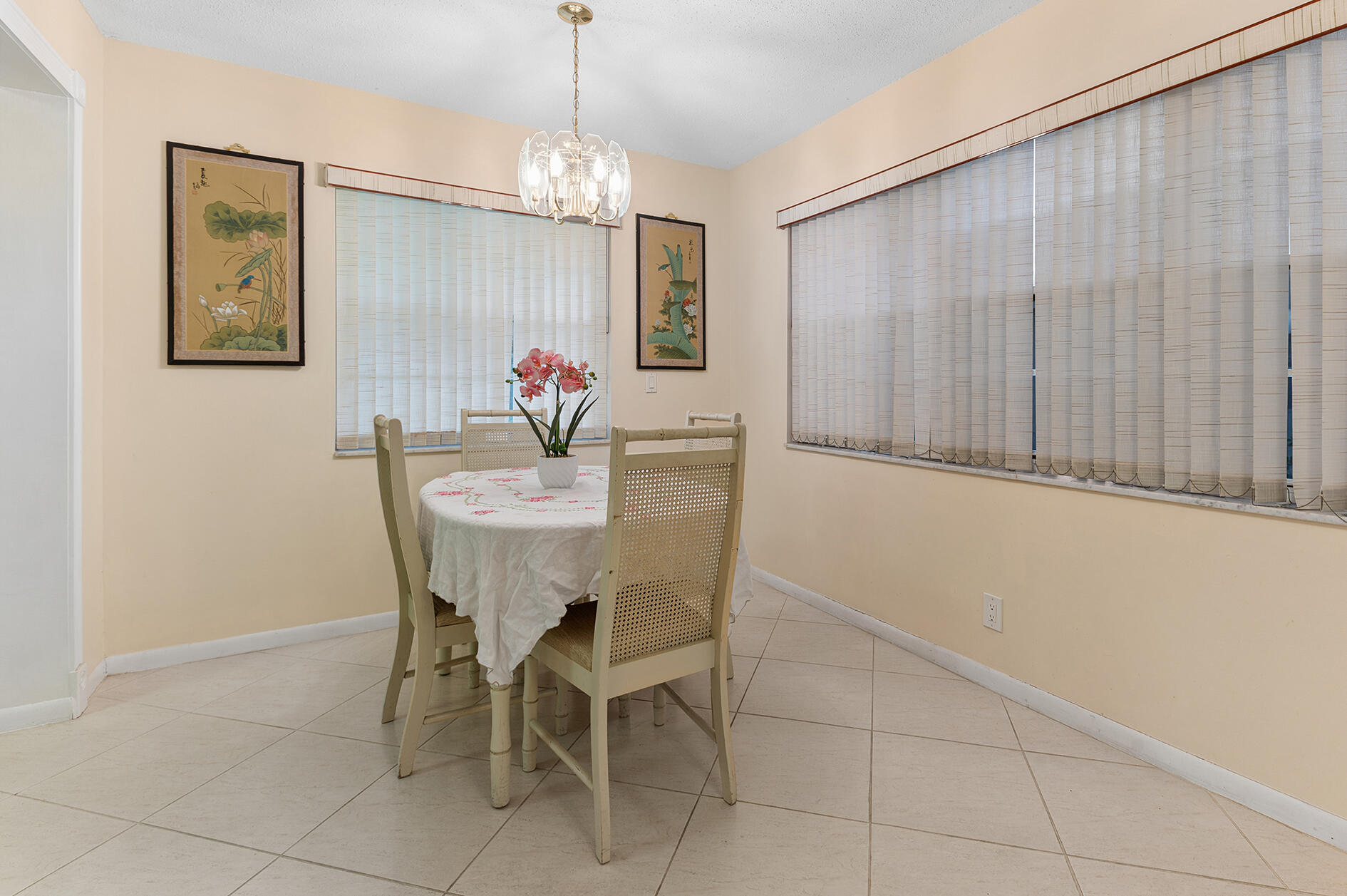 507 SW 18TH Street — Photo 5