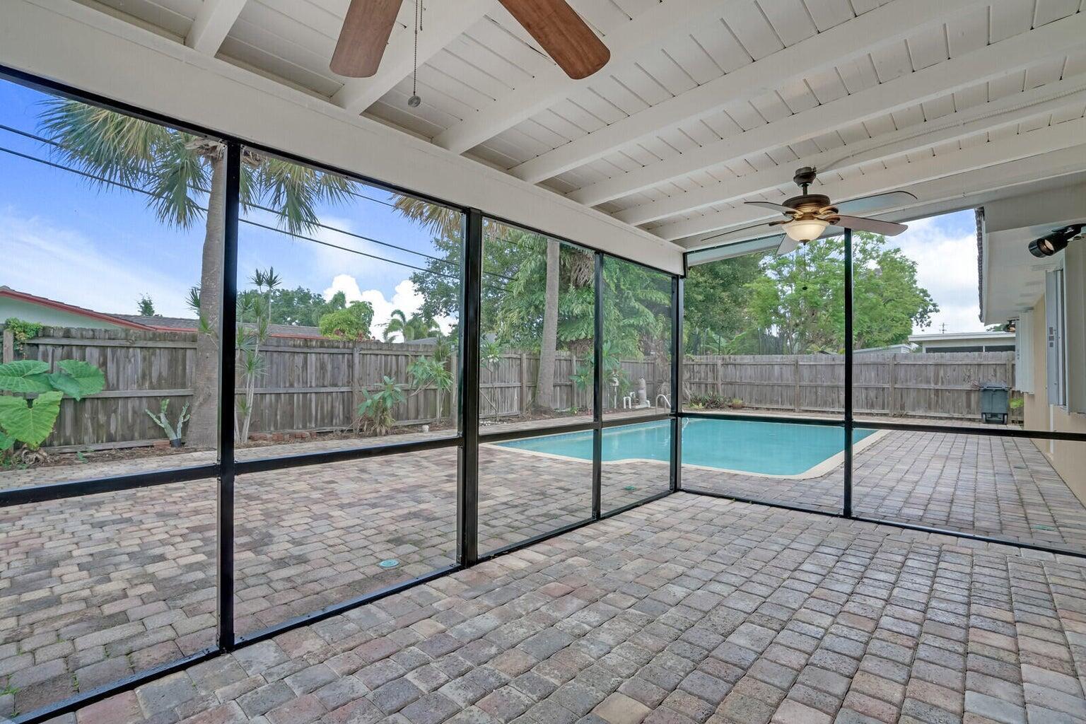 3697 Holly Drive — Photo 3