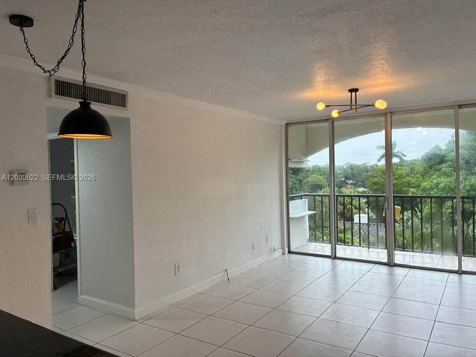 2160 SW 16th Ave # 421 — Photo 5