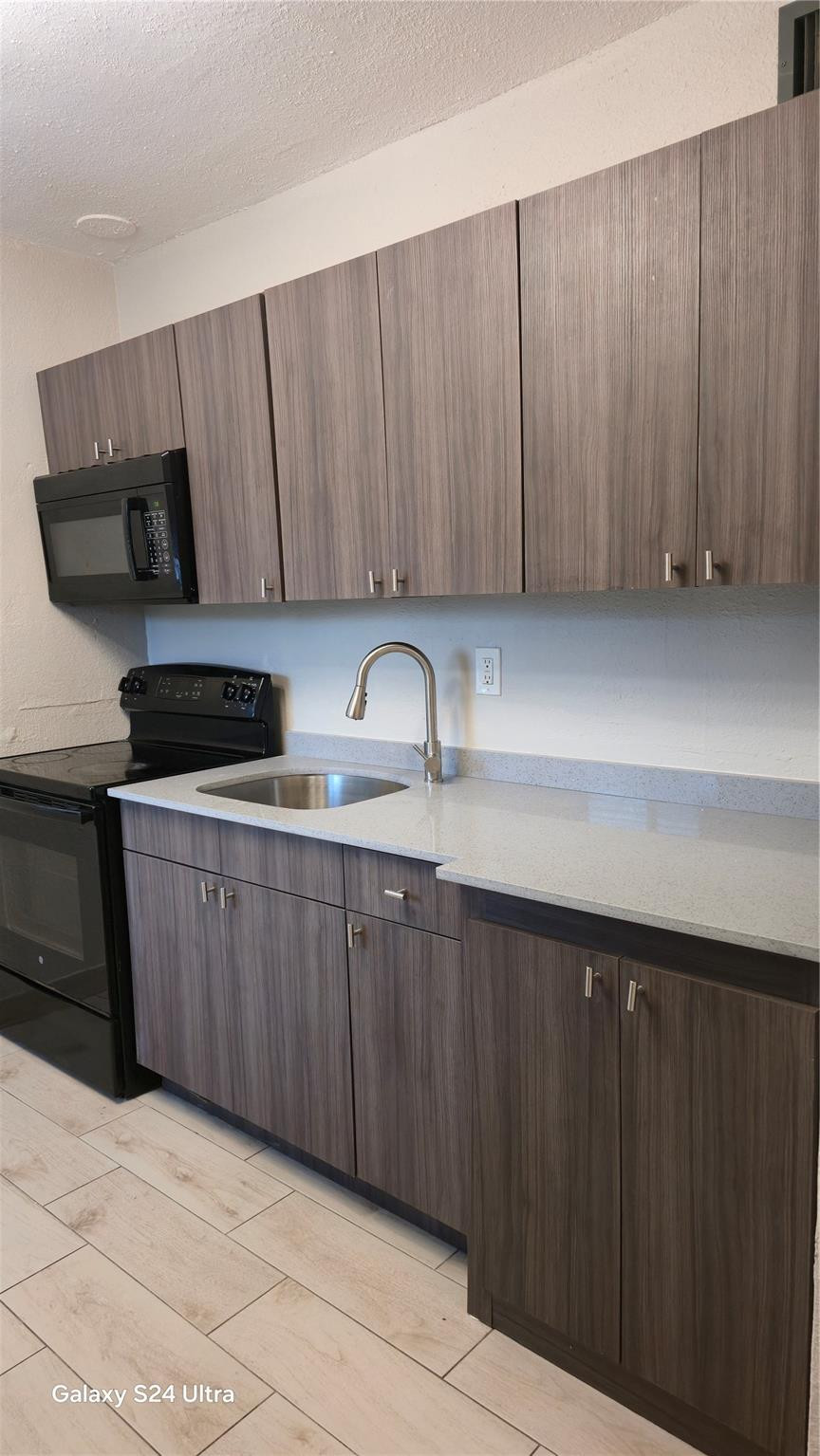 360 NW 8th Street # 8, Pompano Beach FL 33060
