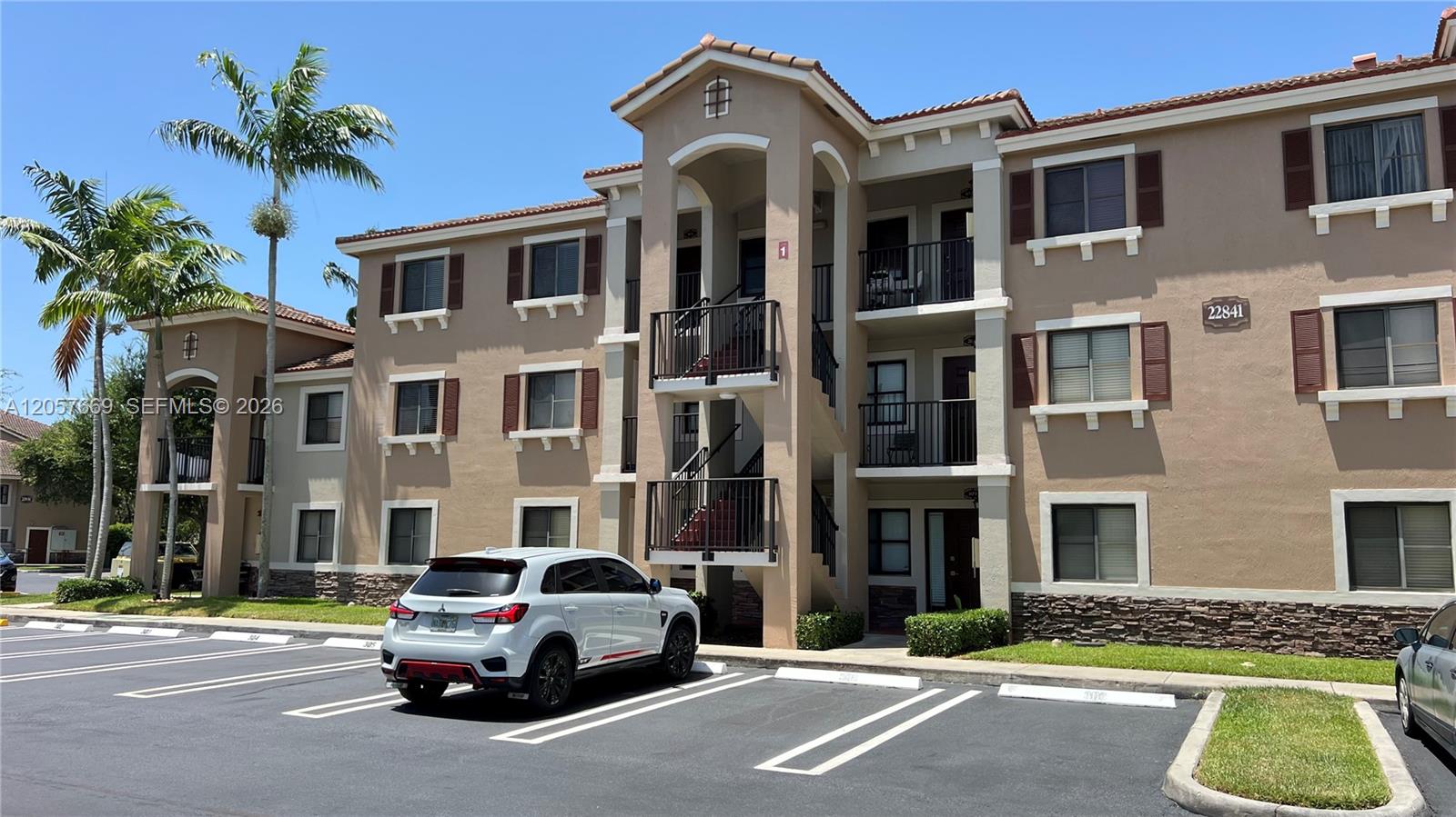 22841 SW 88 PL # 301, Cutler Bay FL 33190