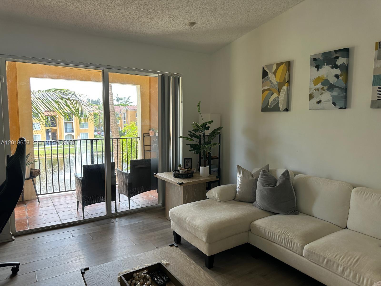 2240 E Preserve Way # 308 — Photo 3