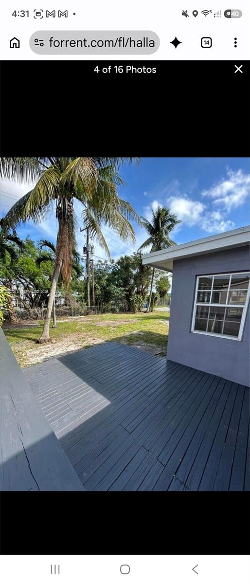 441 SW 10th Ter # 0 — Photo 3