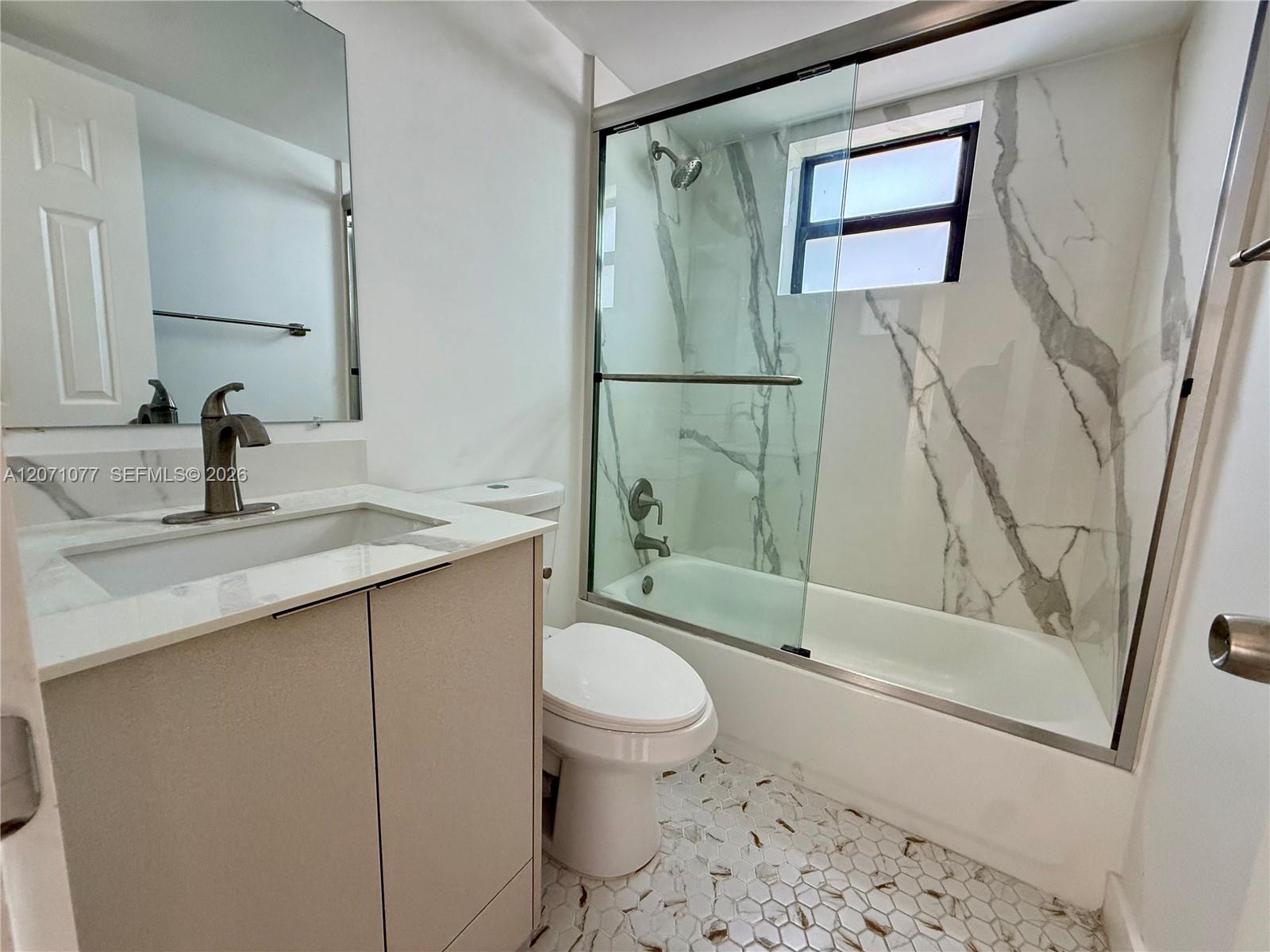 1530 SW 2nd St # 304 View 15