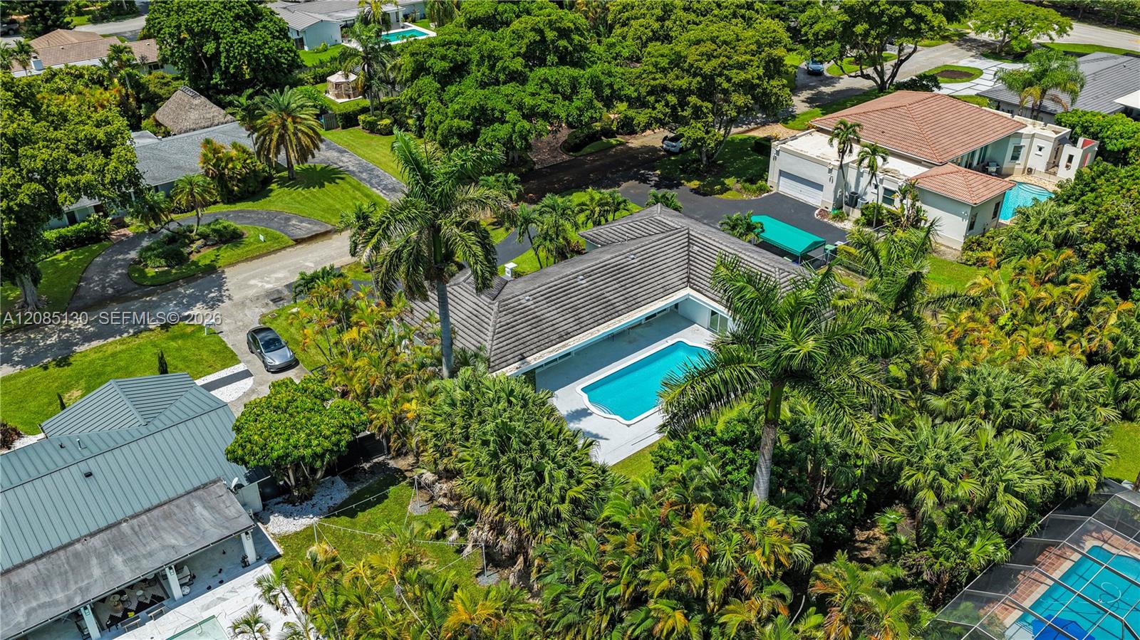 15305 SW 78th Ct — Photo 4