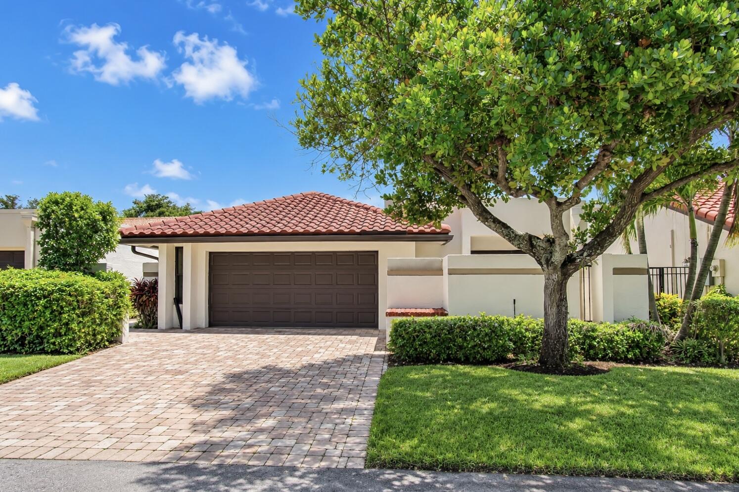 21460 LAGUNA Drive, Boca Raton FL 33433