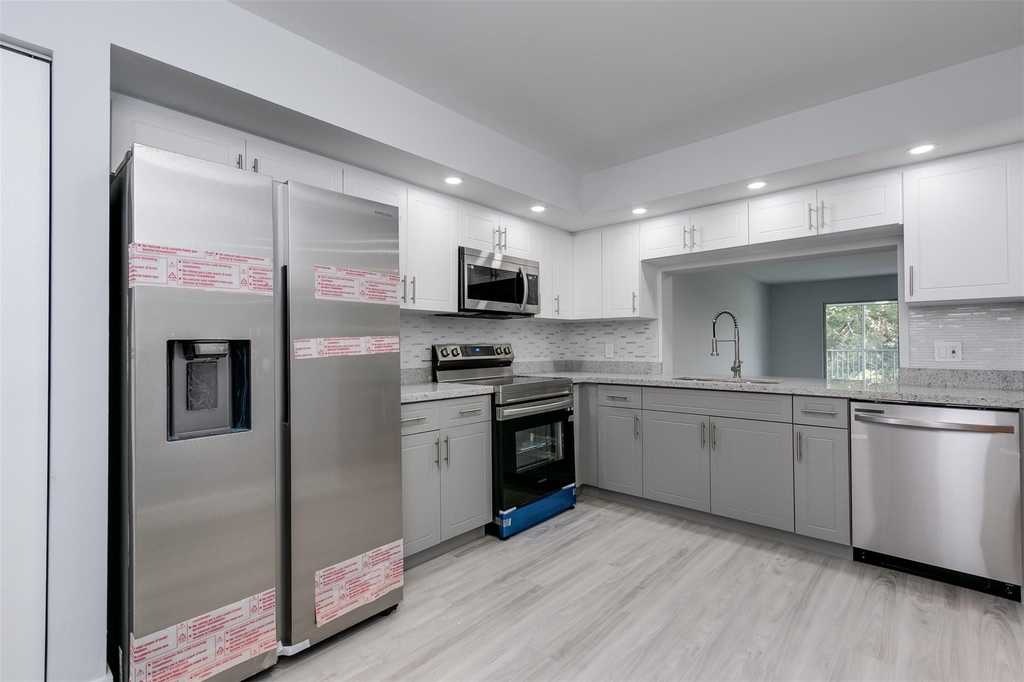 12600 SW 5th Court # 408l — Photo 4