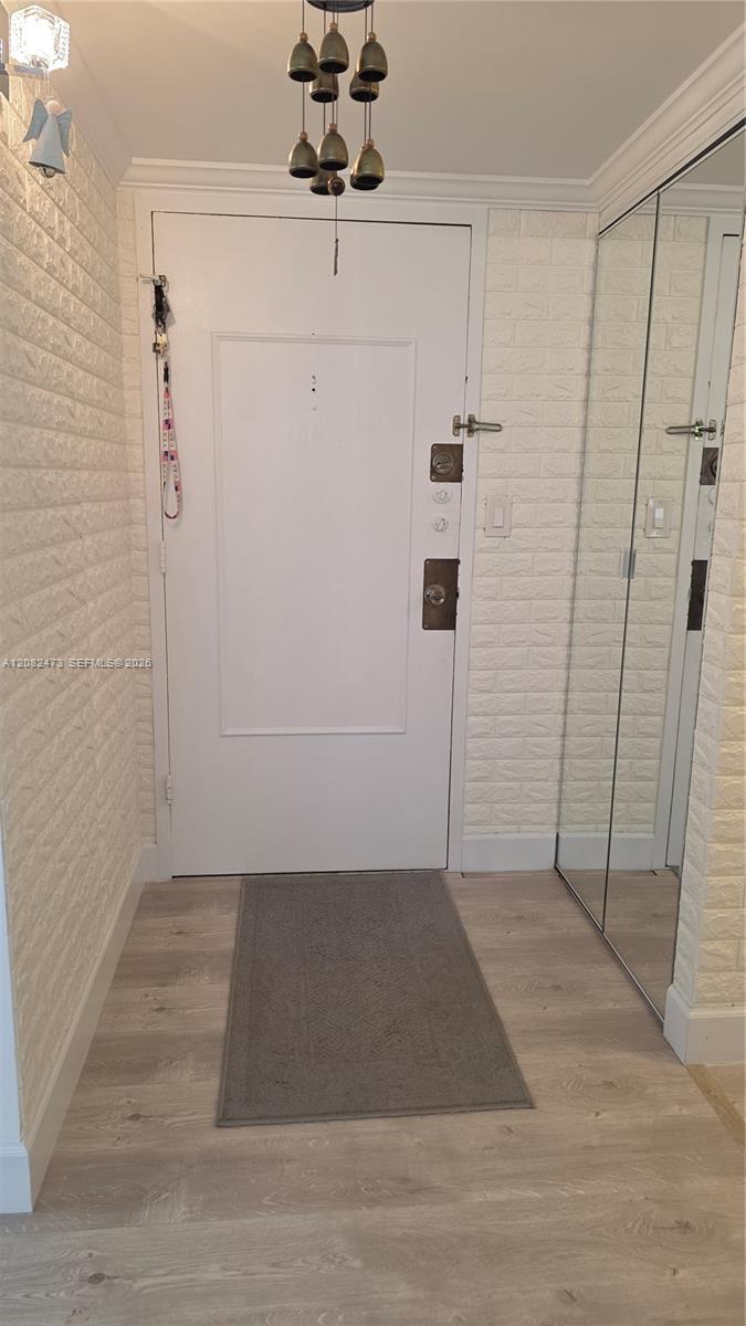 1301 NE Miami Gardens Dr # 425W — Photo 2