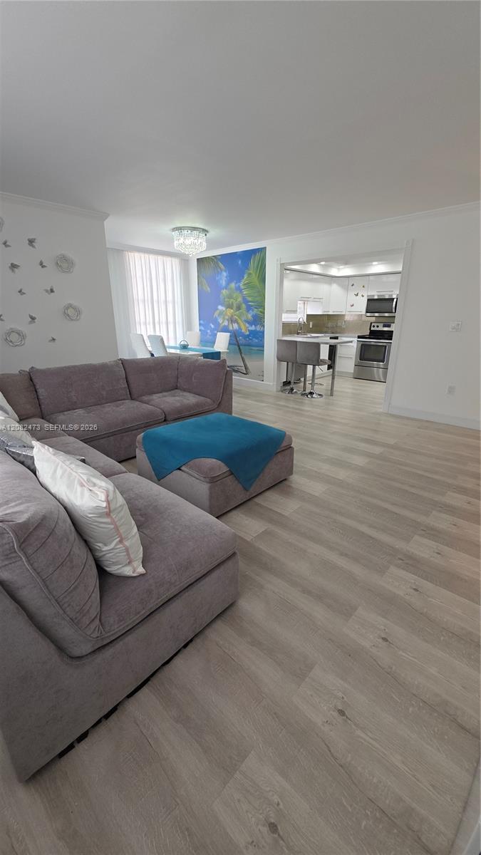 1301 NE Miami Gardens Dr # 425W — Photo 3