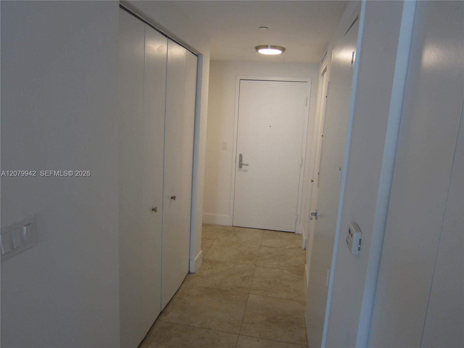488 NE 18th St # 3404 — Photo 5