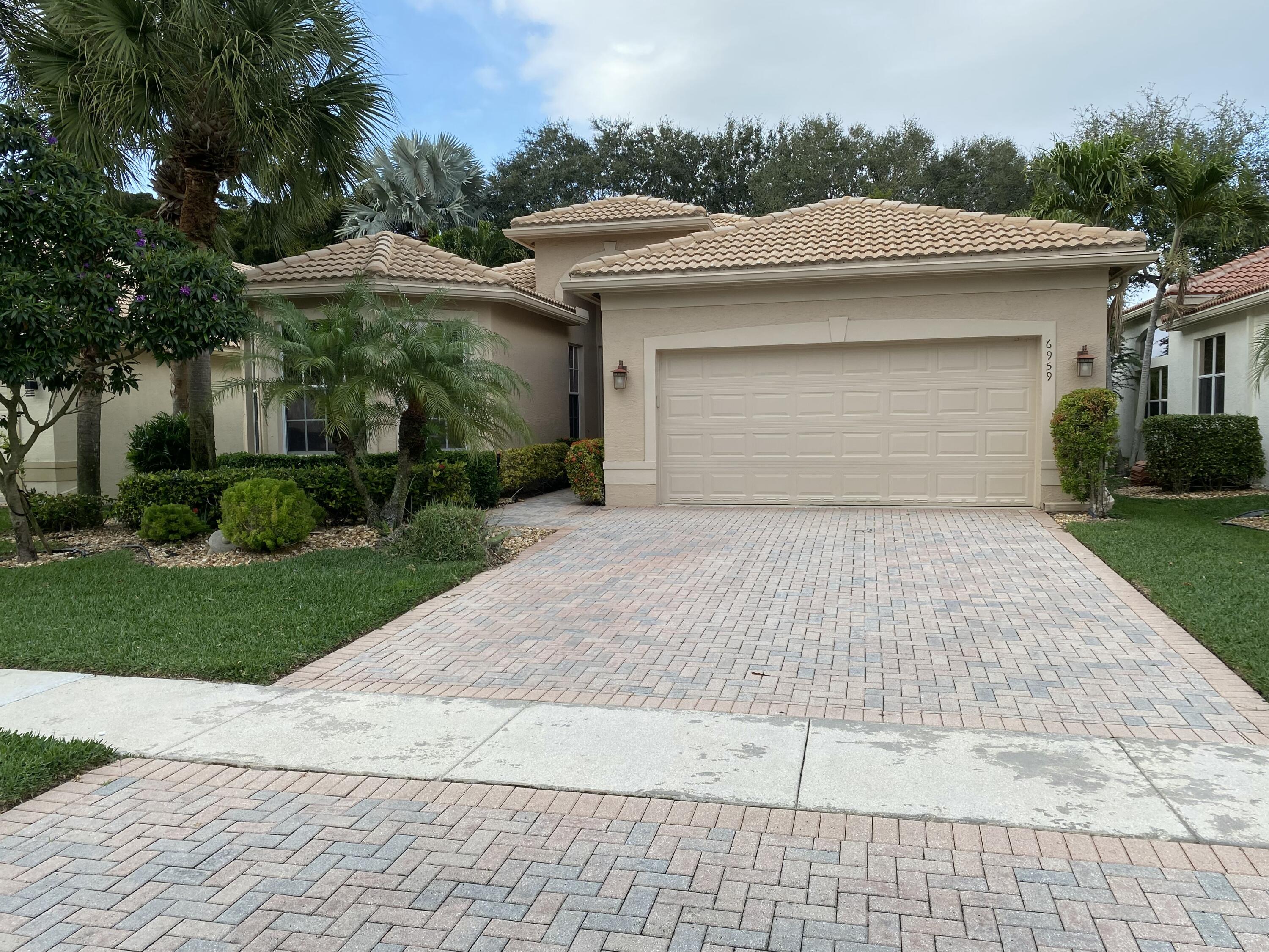 6959 Imperial Beach Circle, Delray Beach FL 33446