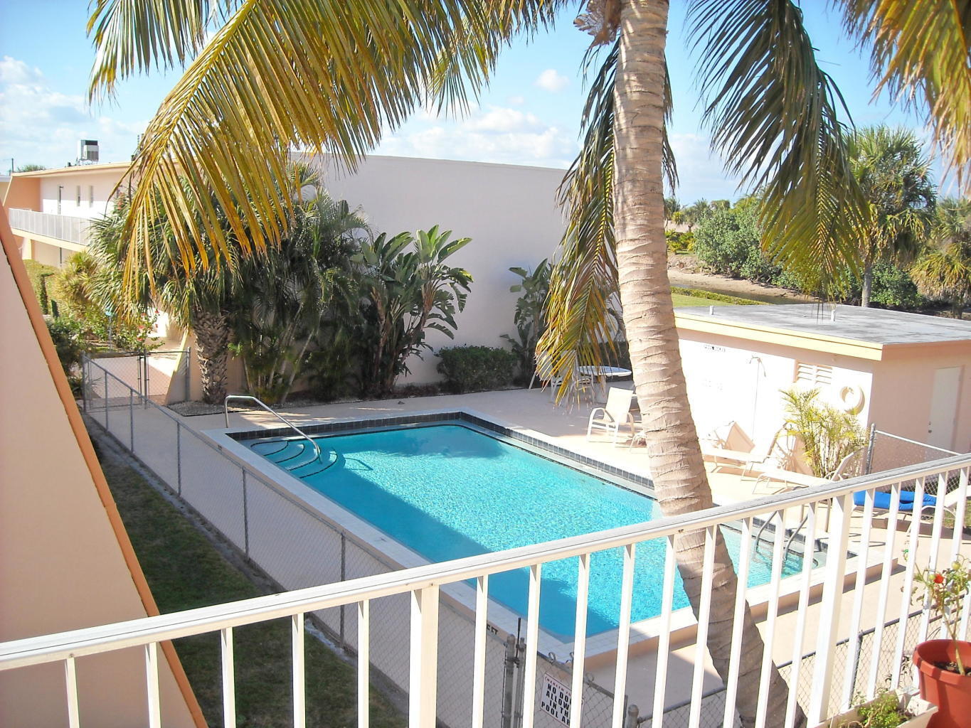 725 Hummingbird Way # 210 — Photo 2