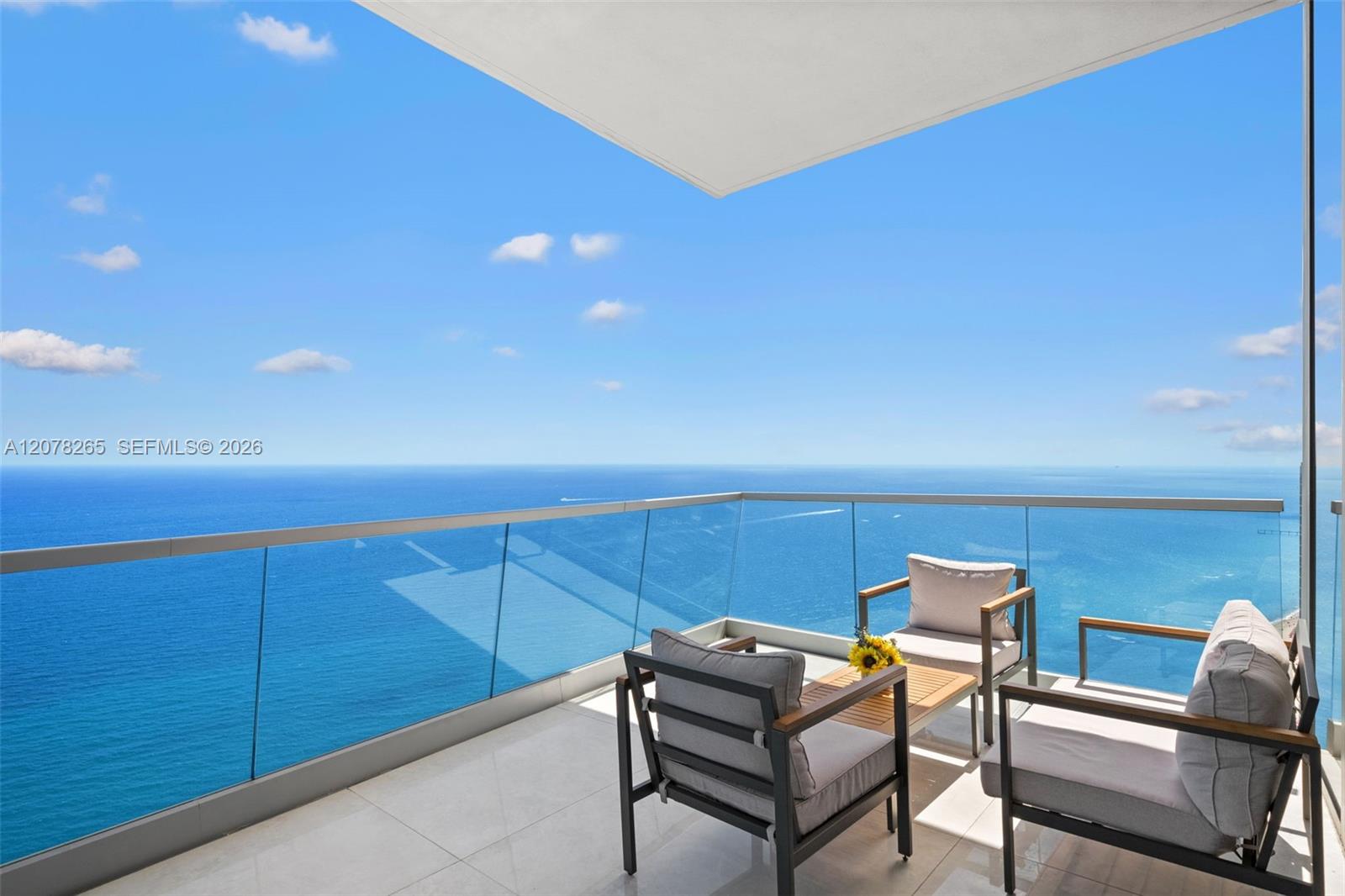 18501 Collins Ave # 4304 — Photo 4