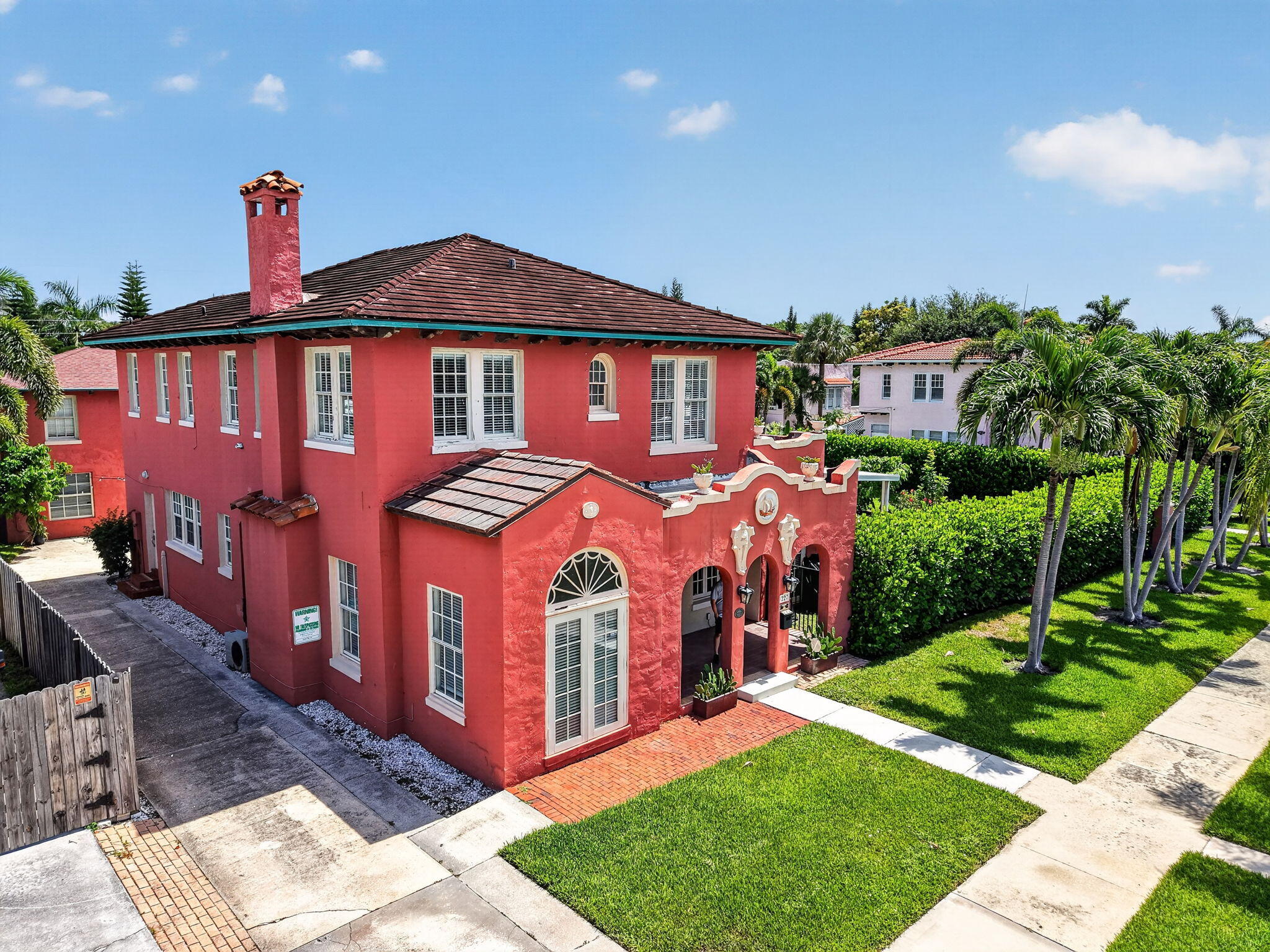 227 Foresteria Drive, Lake Park FL 33403