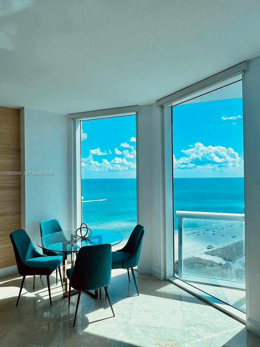 6515 Collins Ave # 1707 — Photo 2