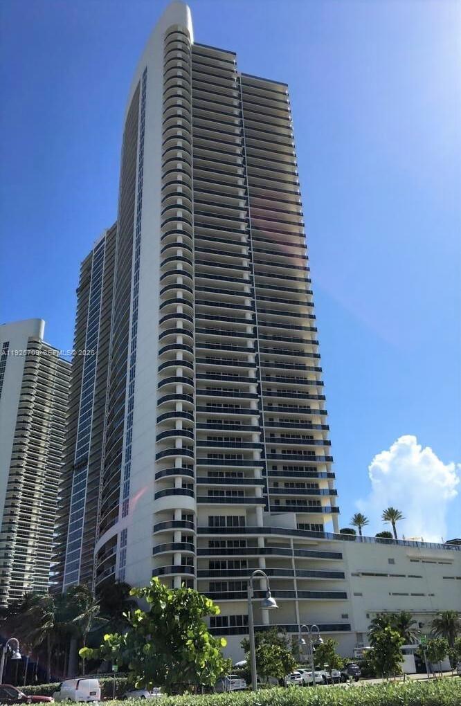 1850 S Ocean Dr # 1405, Hallandale Beach FL 33009