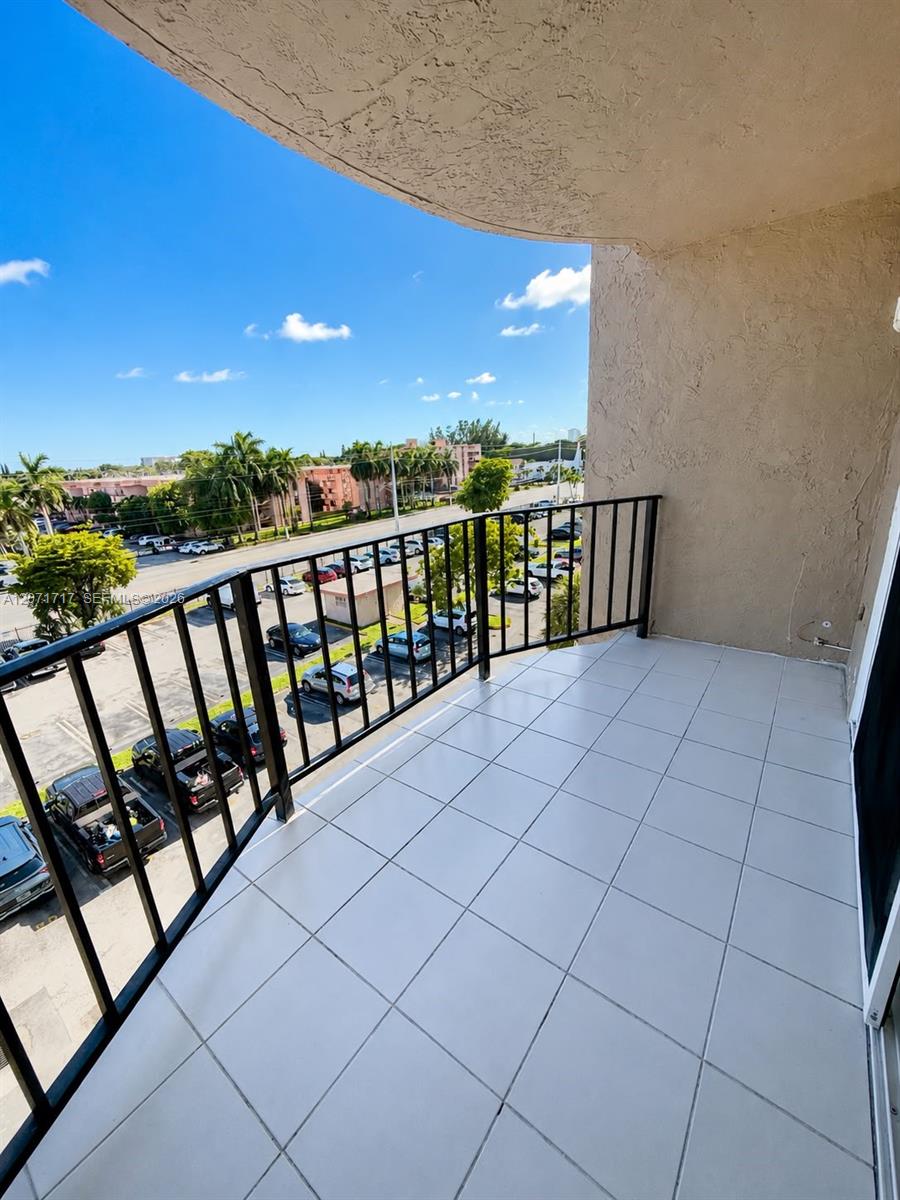 5199 NW 7th St # 501E View 14