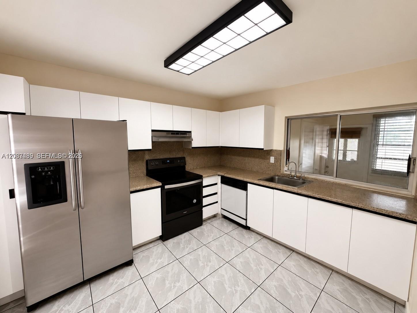 17215 SW 112 CT # II2543 — Photo 3