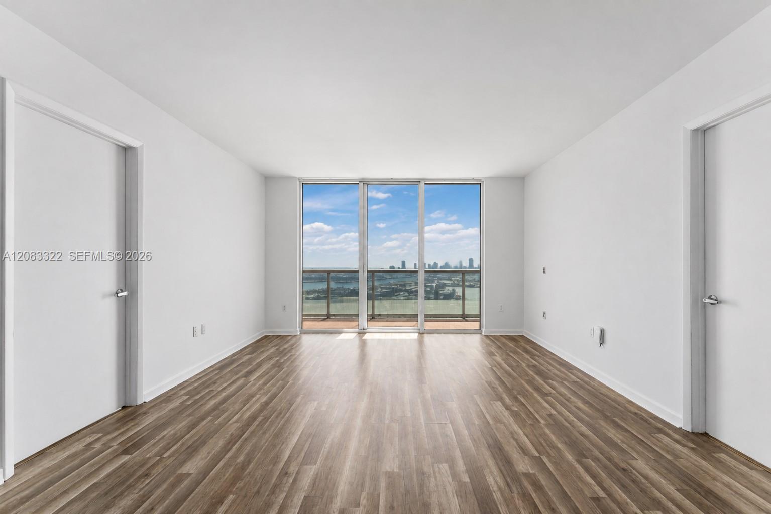 50 Biscayne Blvd # 4704 — Photo 3