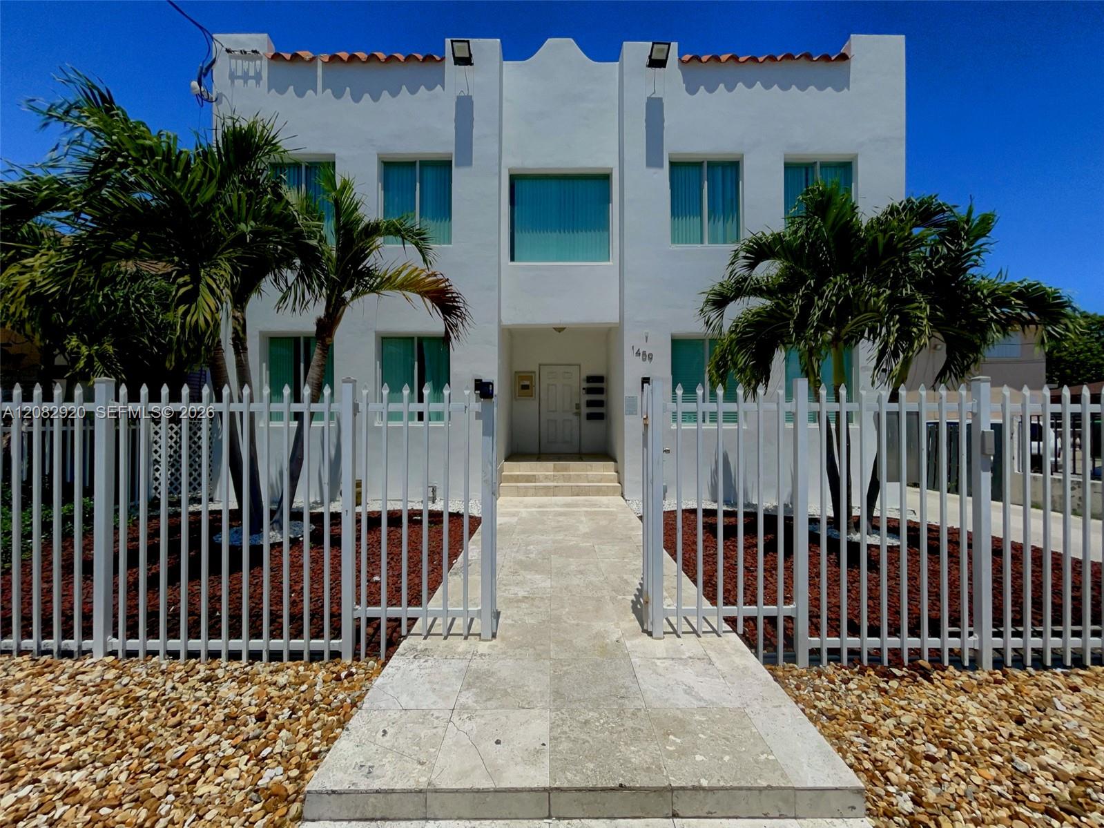 1459 NW 2nd St, Miami FL 33125