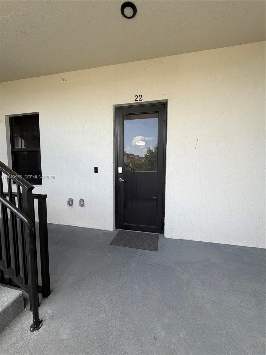 8195 NW 104th Ave # 22 — Photo 3