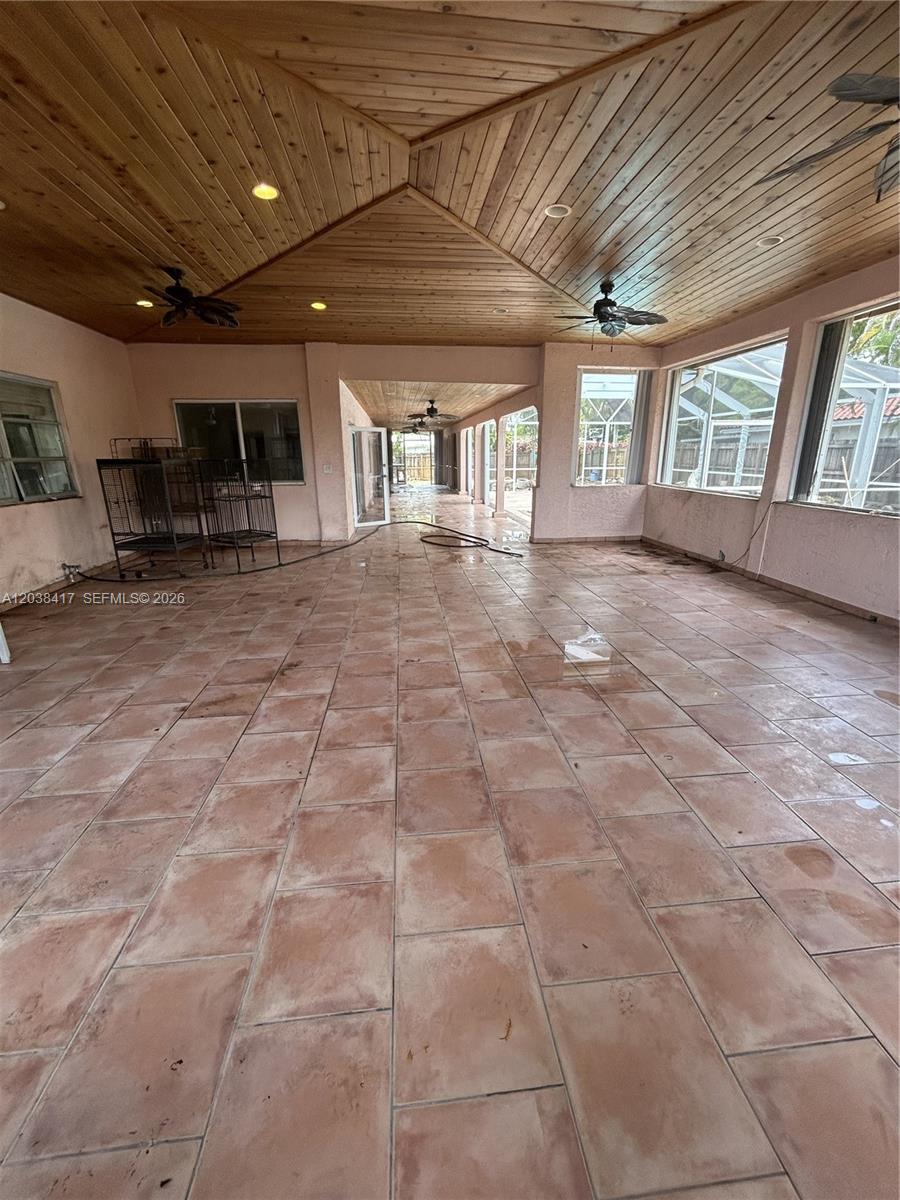 8385 SW 105th St — Photo 3