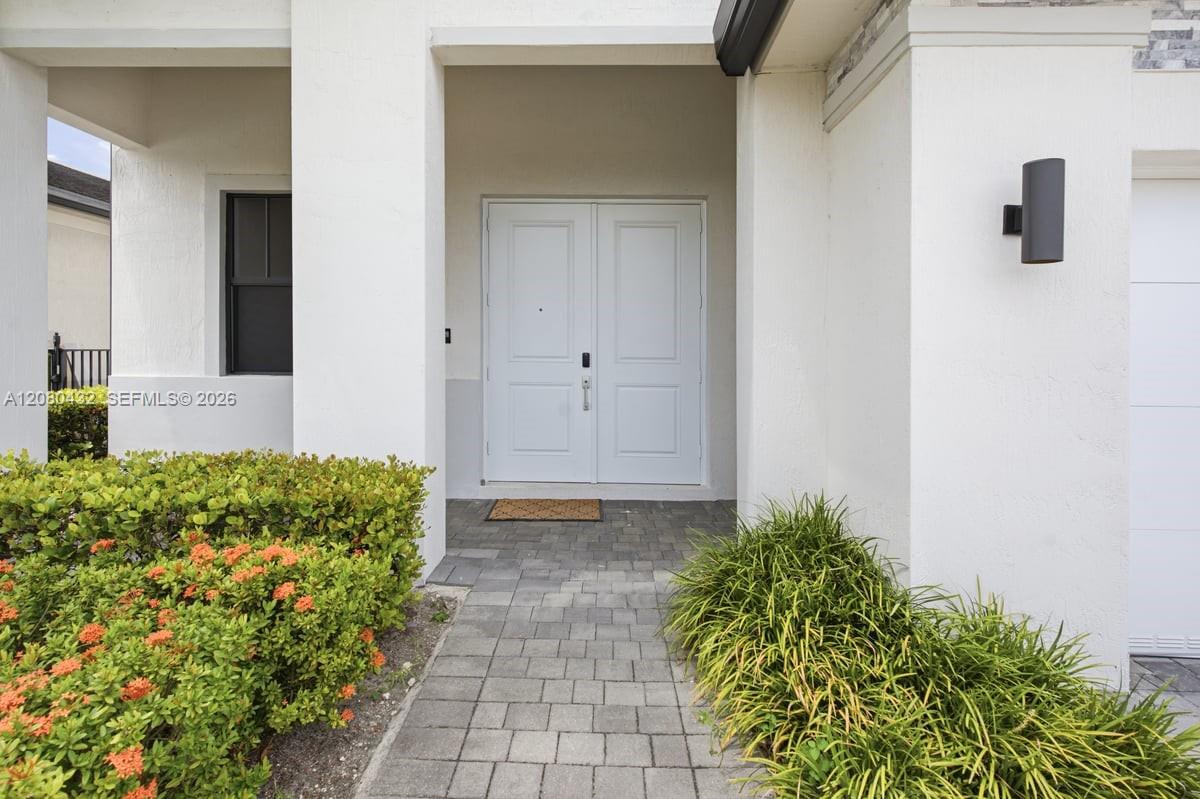 4308 SW 173rd Ave — Photo 3