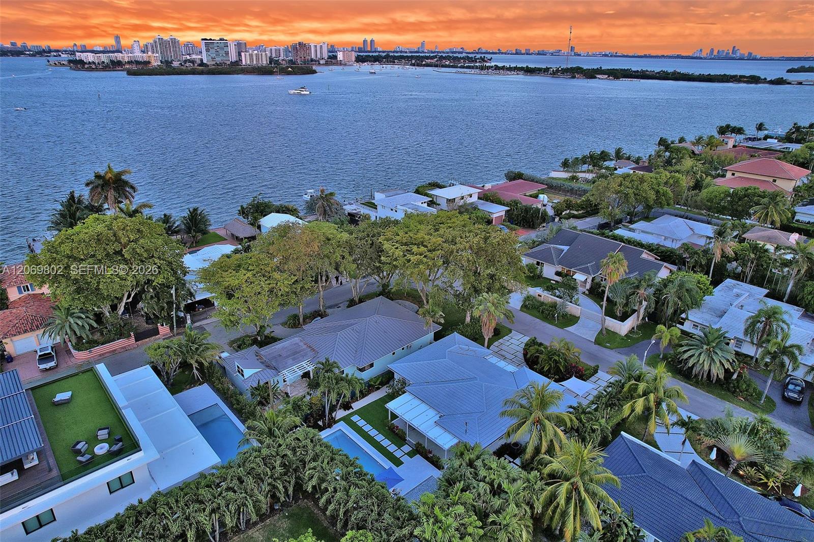 1235 NE 88th St, Miami FL 33138