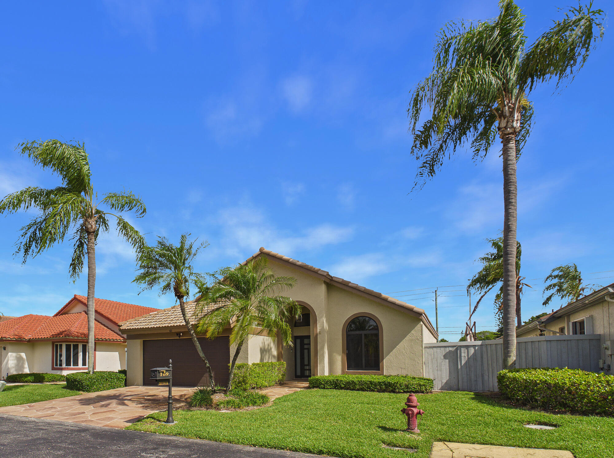 169 Executive Circle, Boynton Beach FL 33436